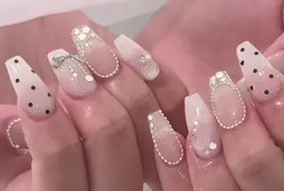 ネイル Kari ネイルサロンのネイルデザイン