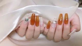 ネイル LR.ONE リナのネイルデザイン