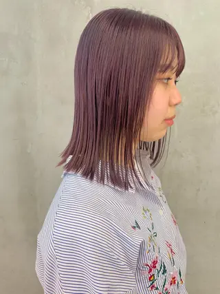 ミディアム カラー iLi所属・iLi 《イリ》のヘアスタイル