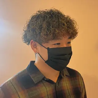 パーマ メンズ カラー/韓国レイヤー /ブリーチ/hinaのヘアスタイル