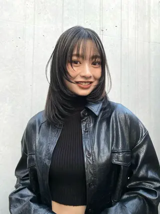 ミディアム カラー 似合わせhair /モガミユナ🎀のヘアスタイル