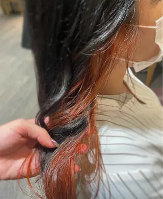 セミロング 🦄艶カラー×韓国 NANA💎🐬のヘアスタイル