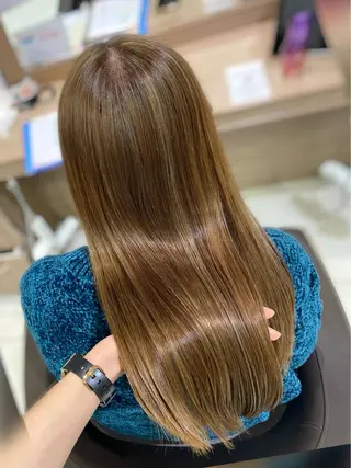ロング カラー 奥村 美郁子のヘアスタイル