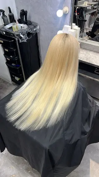 ロング カラー mimiiy梅田 中崎町ハイトーンのヘアスタイル