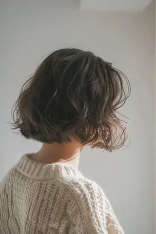 ミディアム 久米 杏奈のヘアスタイル