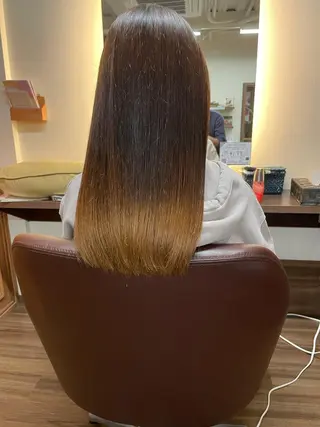 ロング カラー 山本 純平のヘアスタイル