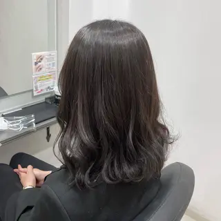 セミロング カラー ピンクカラー🎀 米津 美佑のヘアスタイル