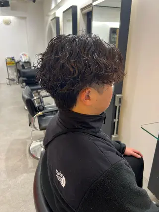 パーマ メンズ fifth神宮前 HIN★T★のヘアスタイル
