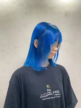 ミディアム カラー ブルーカラー 🌈SOUTOMEのヘアスタイル