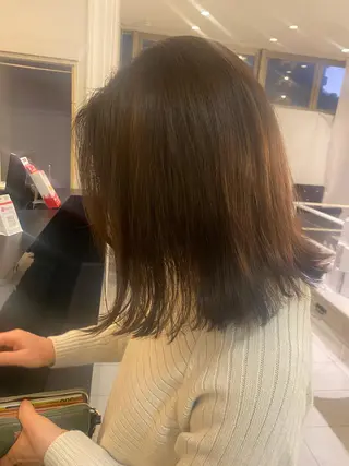 ミディアム カラー 佃 知南のヘアスタイル