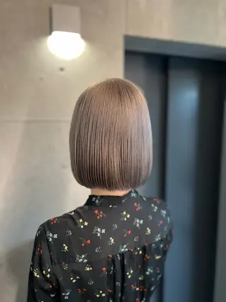 ショート カラー ＤＥＳＴ所属・吉野 瑳桜のヘアスタイル