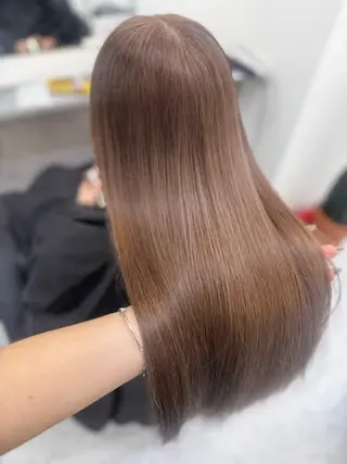 ロング カットカラー🩷 五島桜樫のヘアスタイル