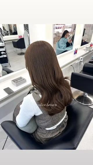 セミロング ParveMix 宮﨑 梨里のヘアスタイル