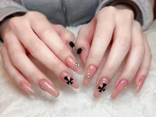 ネイル ネイルサロン Easenのネイルデザイン