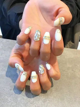 ネイル Nest 岩崎のネイルデザイン