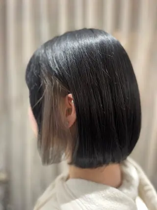 カラー 山本 寛大のヘアスタイル