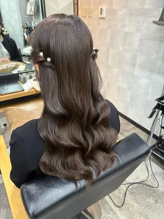 セミロング ヘアアレンジ 飯塚 沙衣のヘアスタイル