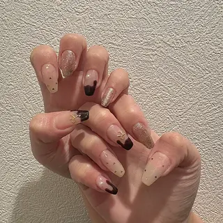 ネイル シュシュ 🎀 girly nailのネイルデザイン