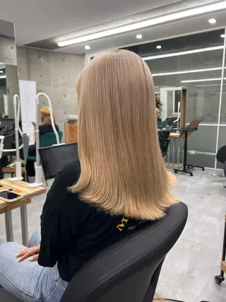 ロング welring hair salon所属・azusa/心斎橋/ ハイトーンカラーのヘアスタイル