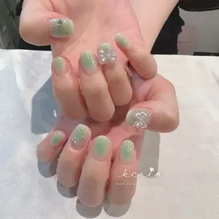 ネイル ecrin エクラン Haruka🌼のネイルデザイン