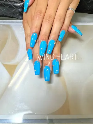 ネイル O. AKINAのネイルデザイン