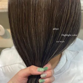 カラー 中村 帆花のヘアスタイル