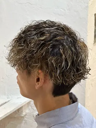 ショート カラー パーマ メンズ スパイキー/ ピンパーマ/緑川雄也のヘアスタイル