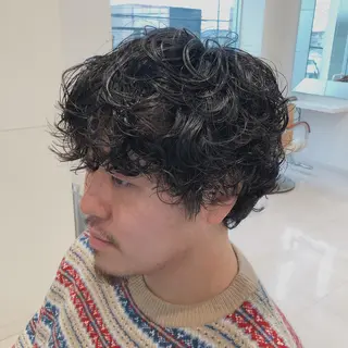 ショート パーマ メンズ ヤマモト マイのヘアスタイル