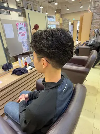 メンズ メンズ特化美容師 タケルのヘアスタイル