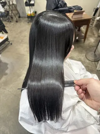 ロング 飯田 胤のヘアスタイル