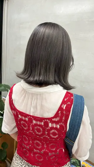 ミディアム カラー nalu.所属・前山 七海のヘアスタイル