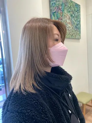 ミディアム 金山 友香🕊のヘアスタイル