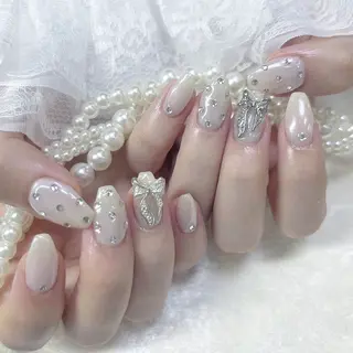 ネイル Kanako 💫のネイルデザイン