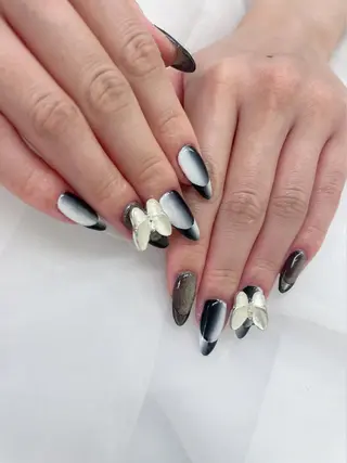 ネイル 五十嵐 美智のネイルデザイン