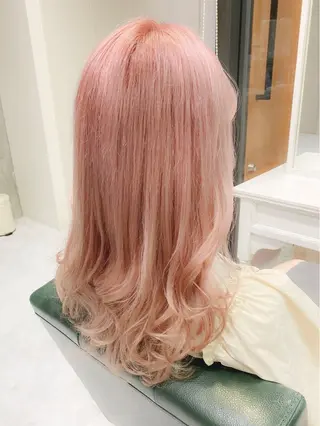 セミロング カラー 𝐍𝐚𝐧𝐚{ 原宿/ハイトーン🫧のヘアスタイル