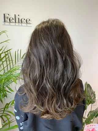 セミロング 粕川 達哉のヘアスタイル