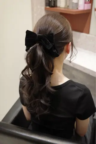 ロング カラー ヘアアレンジ autre所属・大久保 ひでなりのヘアスタイル