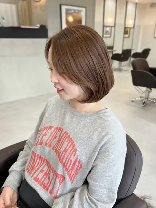 ミディアム カラー 濱野 梨奈のヘアスタイル