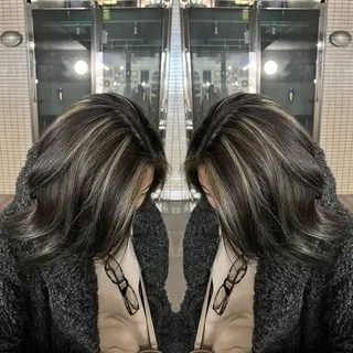 ミディアム カラー レイヤー/ボブ/ ミニボブ/AOIのヘアスタイル