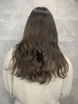 ロング _WHITE 天神店のヘアスタイル