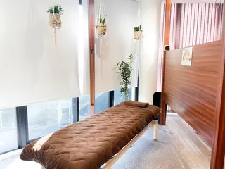 小顔矯正/姿勢矯正 美容整体師 野口杏太のエステ・リラクイメージ