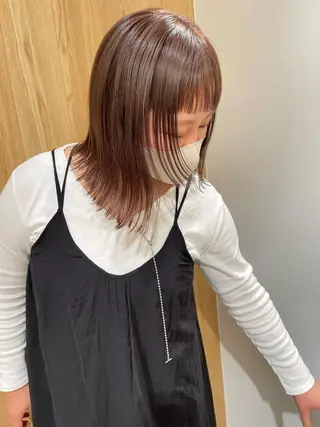 ミディアム カラー iet.所属・ウルフ/ボブ/耳ツボ ジュエリー◎ricoのヘアスタイル