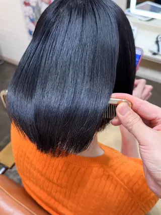 ショート カラー Chic シックのヘアスタイル