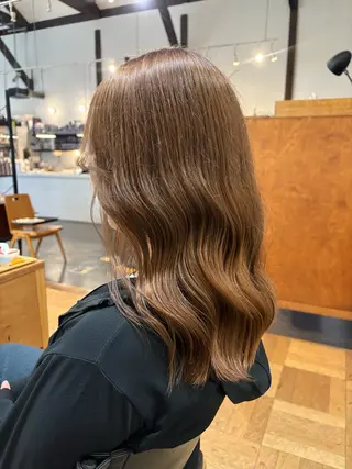 ロング 《nico》 髙橋秋花🖤🧡のヘアスタイル