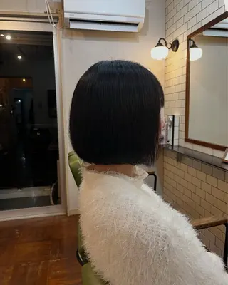 ショート カラー 丸みショート🌙 タッセルボブ/井上翔のヘアスタイル