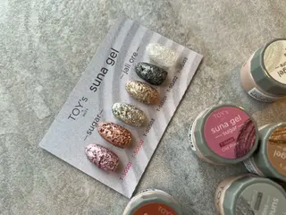 ネイル U'i ｳｲのネイルデザイン