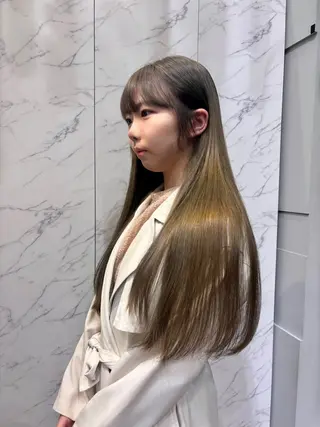 ロング カラー miu /透明感カラーのヘアスタイル