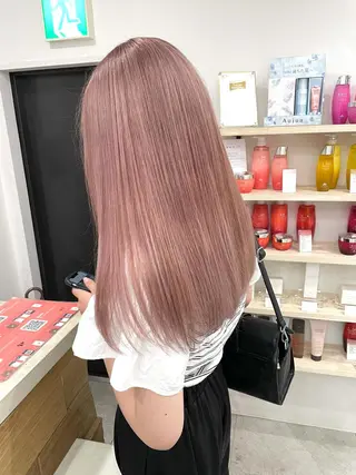 ロング カラー gisele所属・小山 一之のヘアスタイル