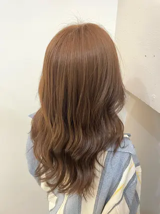 セミロング カラー Neolive 千尋のヘアスタイル