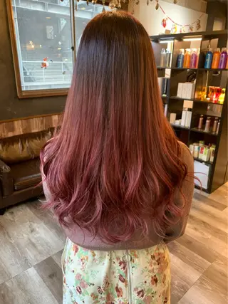 ロング KIRA スズキ タクヤ/店長のヘアスタイル